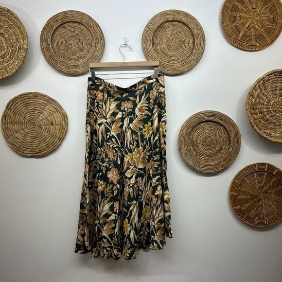 H&M Green Beige Vintage Inspired Floral Print High Rise Midi Skirt 14 - Picture 2 of 7